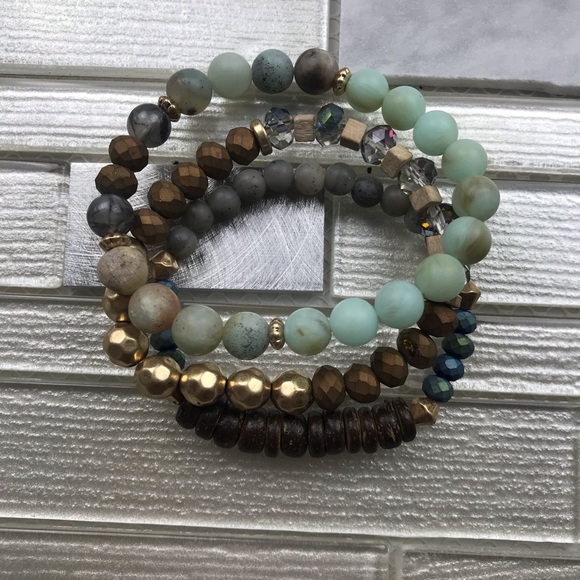 Light Turquoise and Brown Bracelet Set - Picture 1 of 1